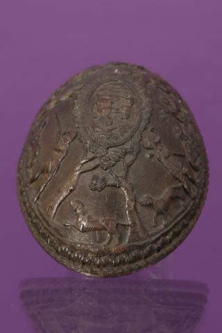 Noix de coco gravée