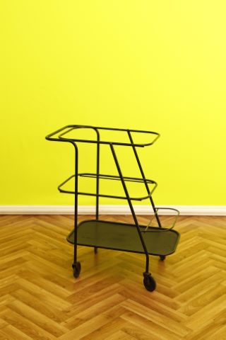 Mathieu Matégot (1910-2001), attribué à Table...