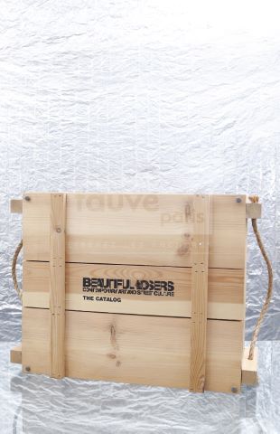 The Beautiful Losers artists (27 artistes) Caisse...