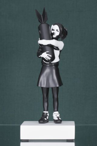 Banksy (né en 1974) et Brandalism Bomb Hugger...