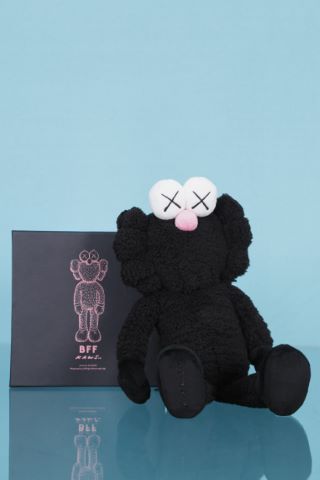 Kaws (né en 1974) BFF Plush