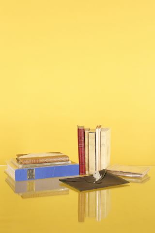 Ensemble de 12 livres comprenant :