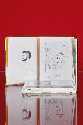 5 albums dédicacés