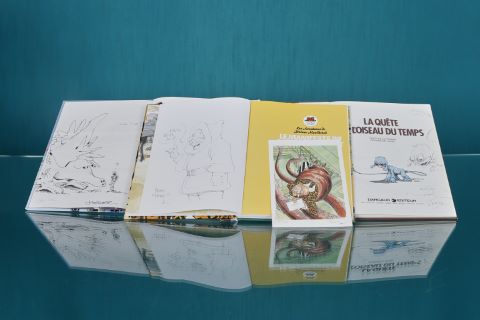 3 albums dédicacés avec dessins