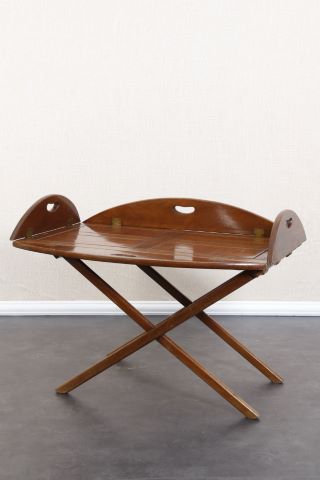 Table de marine pliante