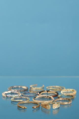 Ensemble de 17 bracelets :