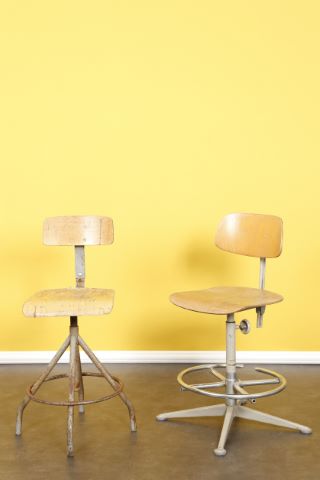 Deux chaises d’atelier