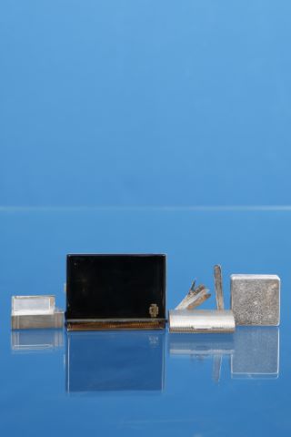Ensemble de toilette en argent
