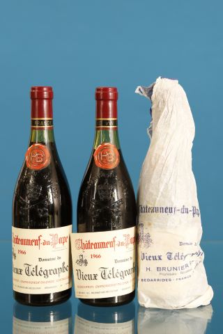 3 bouteilles 1966