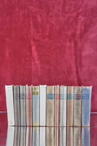 12 livres