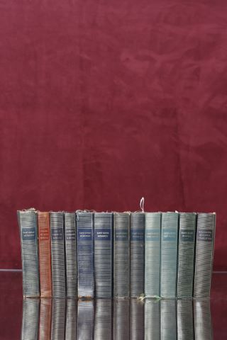 12 livres