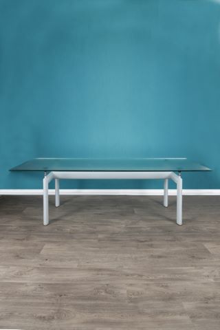 Table de salle à manger LC6