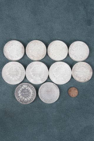 Lot de 11 monnaies dont 10 d’argent comprenant :