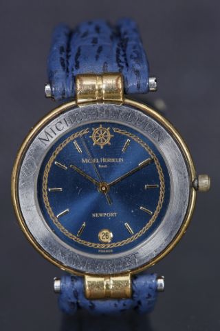 Montre bracelet modèle Newport