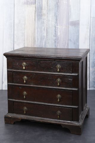 Petite commode