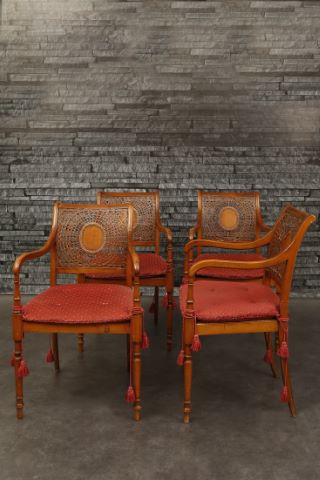 Quatre fauteuils