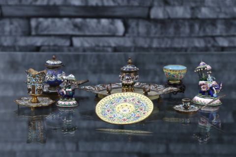 7 objets de vitrine