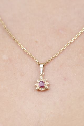 Pendentif marguerite