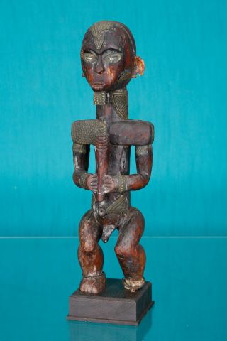 Cameroun, Fang Ngoumba Figure d'ancêtre masculin,...