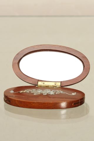 Boîte à peigne ovale