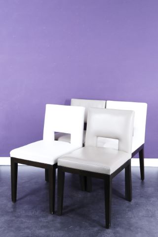 4 chaises
