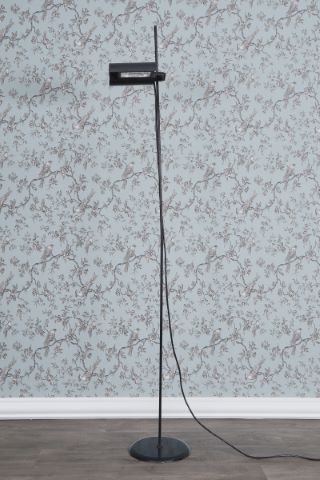 Lampadaire à intensité variable