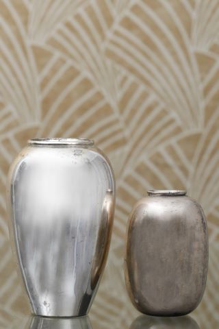 DIM 2 vases