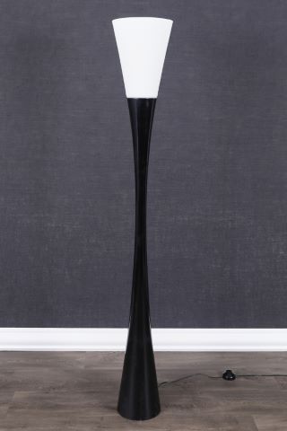 Joseph-André Motte (1925-2013) Lampadaire modèle...