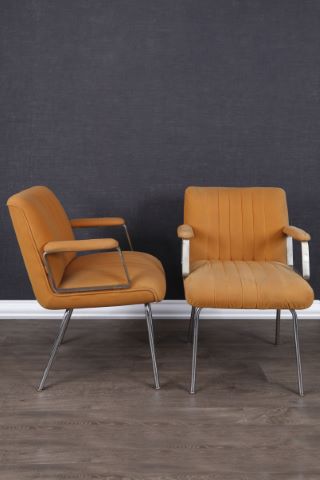 Paire de fauteuils de bureau