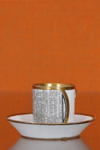 Tasse et sous-tasse