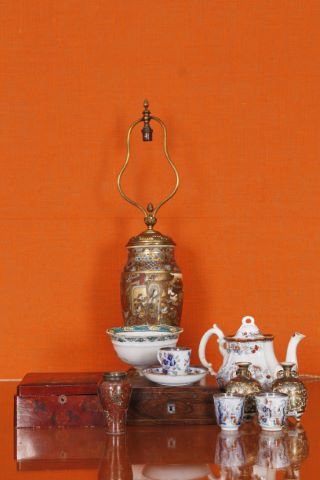 Ensemble d’objets asiatiques
