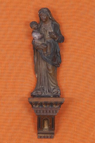 Vierge à l’Enfant
