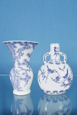 Japon et Chine 1 vase bouteille + 1 vase à col...