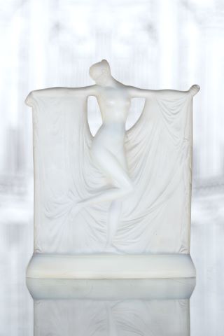 René Lalique (1860-1945) Statuette Suzanne...