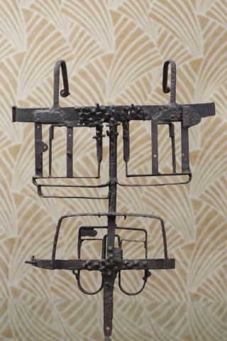 Suzanne Benton (XXe siècle) Plastron