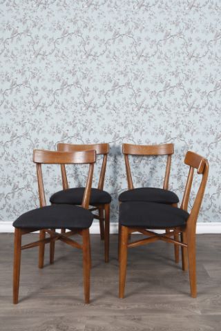 Suite de 4 chaises