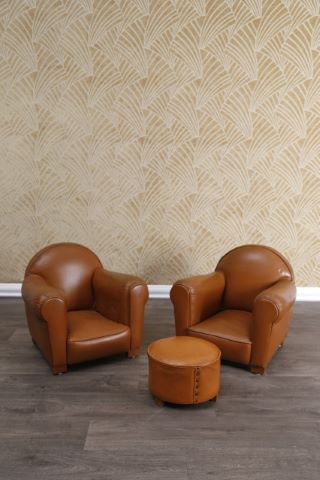 2 fauteuils club et 1 pouf enfant
