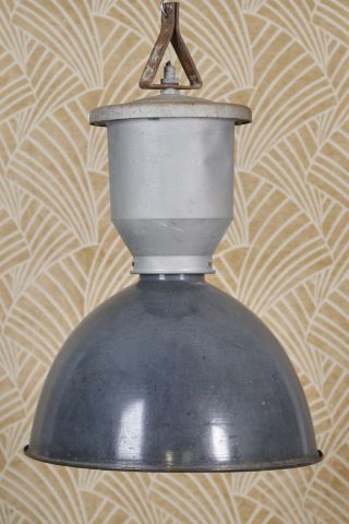 Lampe d’atelier