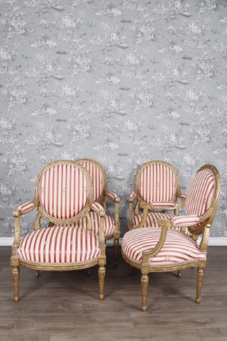 4 fauteuils médaillons