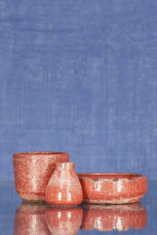 3 contenants en grès rose