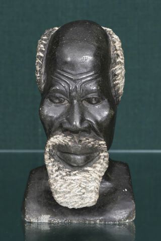 Travail du Mozambique ou de Namibie de la fin...