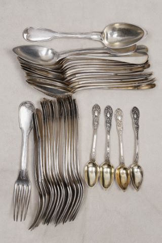 Ensemble de couverts en argent