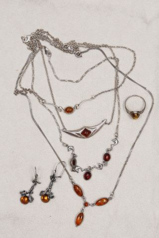 6 bijoux