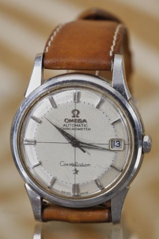 Montre bracelet d’homme, modèle Constellation