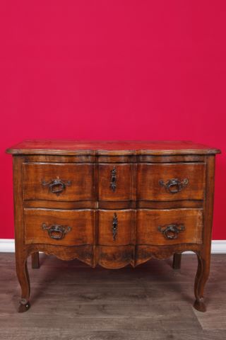 Commode arbalète