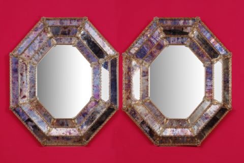 Paire de grands miroirs de Murano