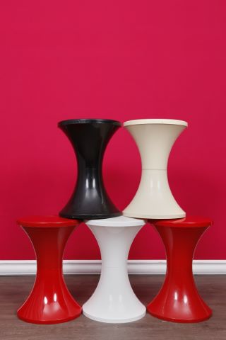 5 tabourets Tam-Tam