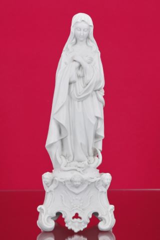 La Vierge au serpent