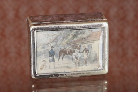 Boîte à cartes