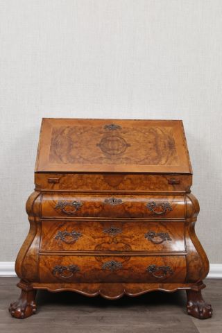 Travail hollandais Commode scriban